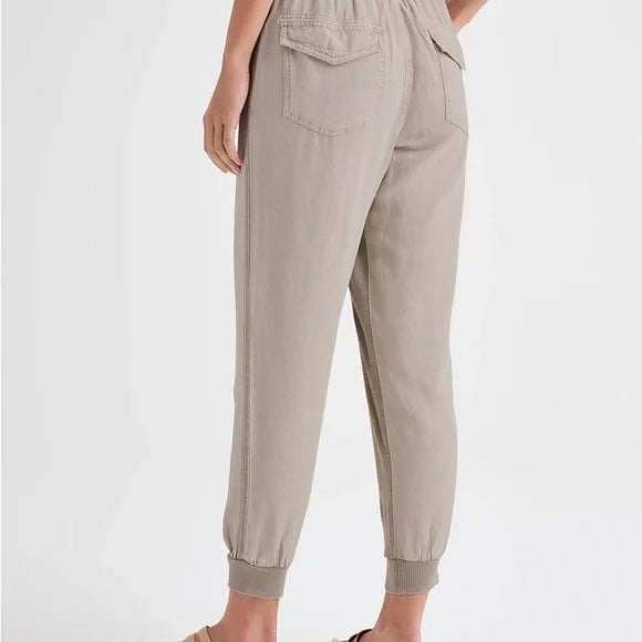 Splendid Lakeside Joggers